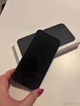 iPhone 13 – 128 GB, stav jako nový - 2