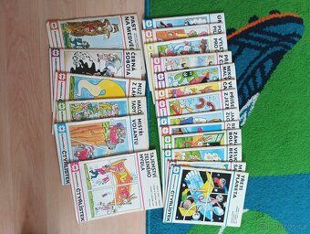 Čtyřlístek – 19 retro knížeček z 80. let - 2