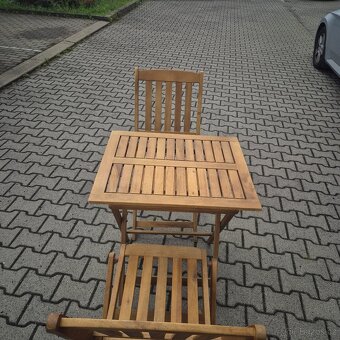 Stolek a dvě křesla - 2