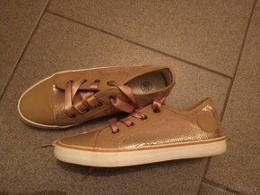 Dívčí boty vel. 29 - nové - 2