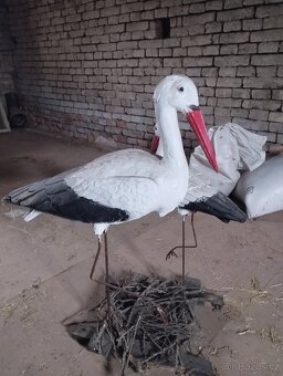 Zahradní dekorace - čáp bílý - 2