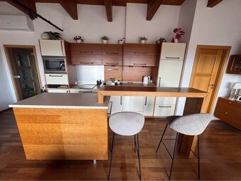 Kuchyňská linka Hanák - 2