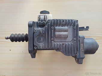 MAN TGX spojkový válec - 2