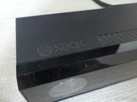 Kinect Xbox One + adapter pre Xbox One S a X - 2