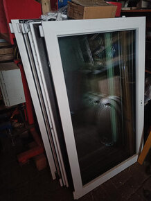 Plastová okna 2 ks - Š 168 cm x V 140 cm - 2