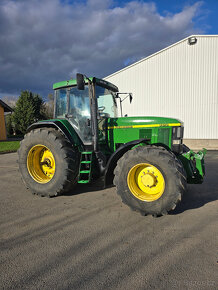 Traktor John Deere 7810 - 2
