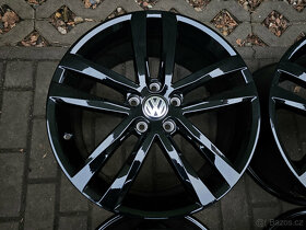 ALU kola disky VW 5x112 R18 Golf ET51 7,5J 5G0 - 2