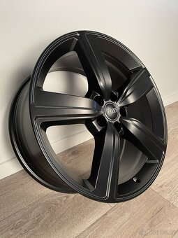 Audi E-Tron 4KE orig. ALU disky 5x112 R20 - 2