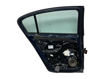 Levé zadní dveře modrá satin LC5F VW Passat B6 sedan 2007 - 2