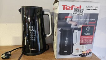 Rychlovarná konvice Tefal Smart'n'light KO851830 černá
- 2