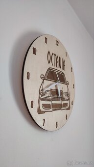 Nástěnné hodiny škoda Octavia - 2