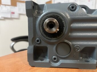 El.motor s převodovkou  SEW-eurodrive - 2