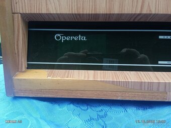 Retro rádio Opereta - 2