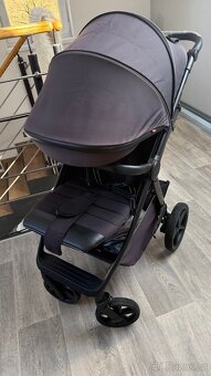 Sportovní kočárek - 2