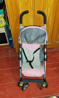 Golfový kočárek pro panenky - 2