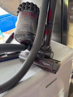 Vysavač dyson cinetic bit bal animal - 2