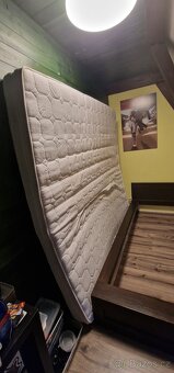 Manželská postel 200x200 - 2