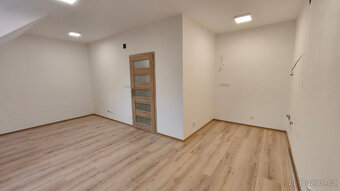 Nový byt 1+kk, Nupaky, Praha východ - 2