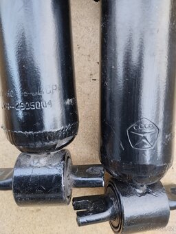 Tlumiče pérování Volha 21 - 2