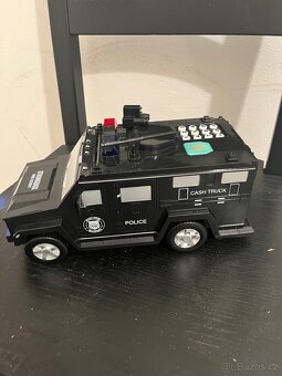 Pokladnicka - auto - 2