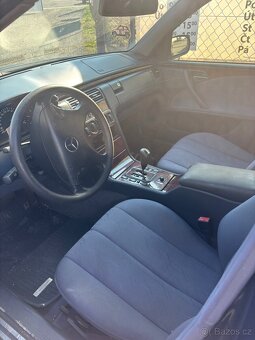 Náhradní díly Mercedes benz E270 CDI - 2