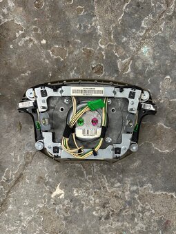 Volvo airbag do volantu - 2