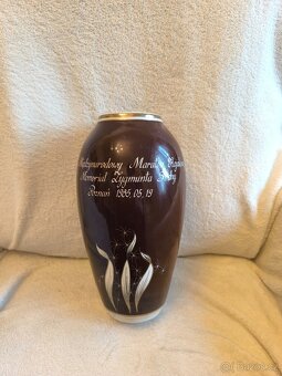 Porcelánová váza - 2