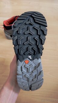 Turistické boty EUR 35 - 2
