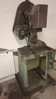 Výstředníkový lis - 2