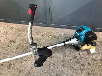 Křovinořez Makita - 2