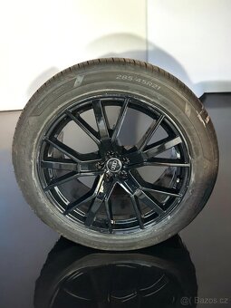 Zánovní alu kola Audi 5x112 + Letní 285/45r21 - 2