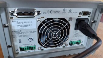 Prodam programovatelny laboratorni zdroj AGILENT  E3647A - 2