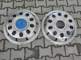 poklice z náklaďáků – LIAZ, Tatra - 2