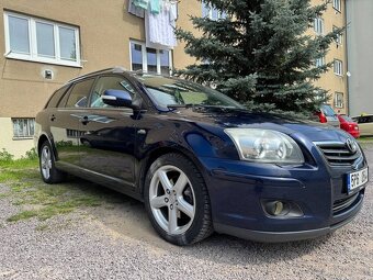 Avensis - 2