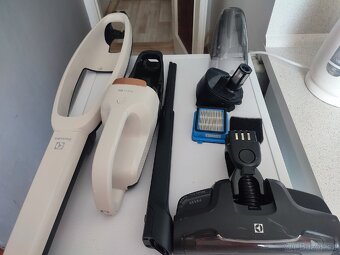 Tyčový vysavač Electrolux - 2