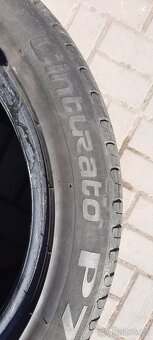 Pneu Pirelli 245/45/17 - 2