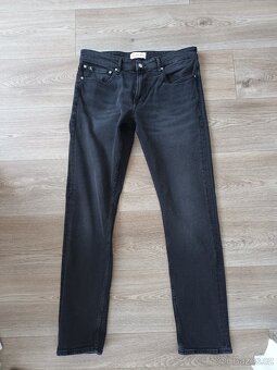 Nové pánské džíny Calvin Klein, vel. 33 - 2