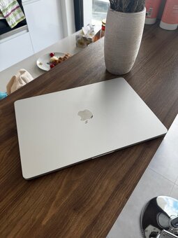 Apple Macbook Air 15 M2 - 2