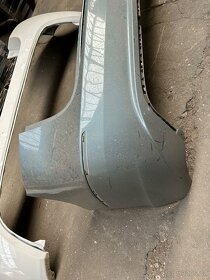 Zadní nárazník Mercedes Benz třídy B W246 - 2