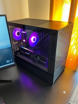 Herní sestava - PC + monitor + klávesnice - 2