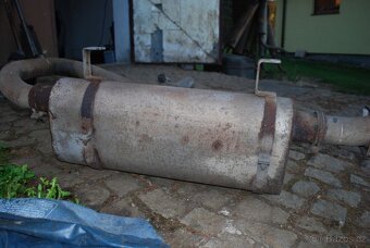 Avia A60 - A80 - tlumič výfuku i s potrubím - 2