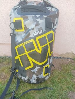 Vak, válec bak....na motorku - 2