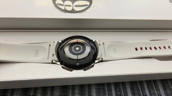 Prodám Samsung Galaxy Watch 6 LTE - Perfektní stav - 2
