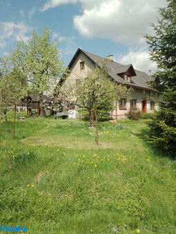 Rodinný dům se stodolou a garáží pod SKI areálem Buková hora - 2