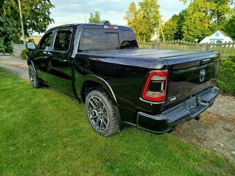 Dodge RAM LARAMIE 5.7 V8 , 4x4 , full vybava , 2019 rok - 2