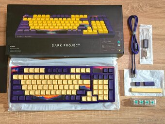 Prémiová herní klávesnice Dark Project KD98A Sunset v záruce - 2