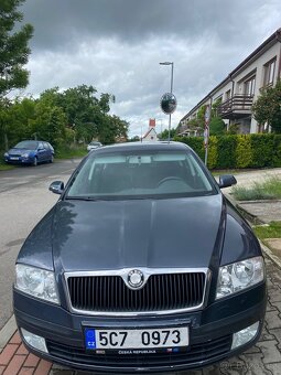 Škoda Octavia 1.6 FSI - 2