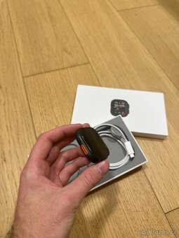 Apple Watch Ultra 2 49mm černé - 2