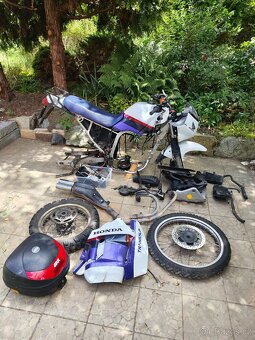 HONDA TRANSALP XL600V 1987 s TP na opravu/ND - 2