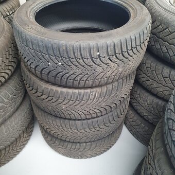 Zimní pneu 205/45 R16 M+S KUMHO WINTERCRAFT WP51 - 2